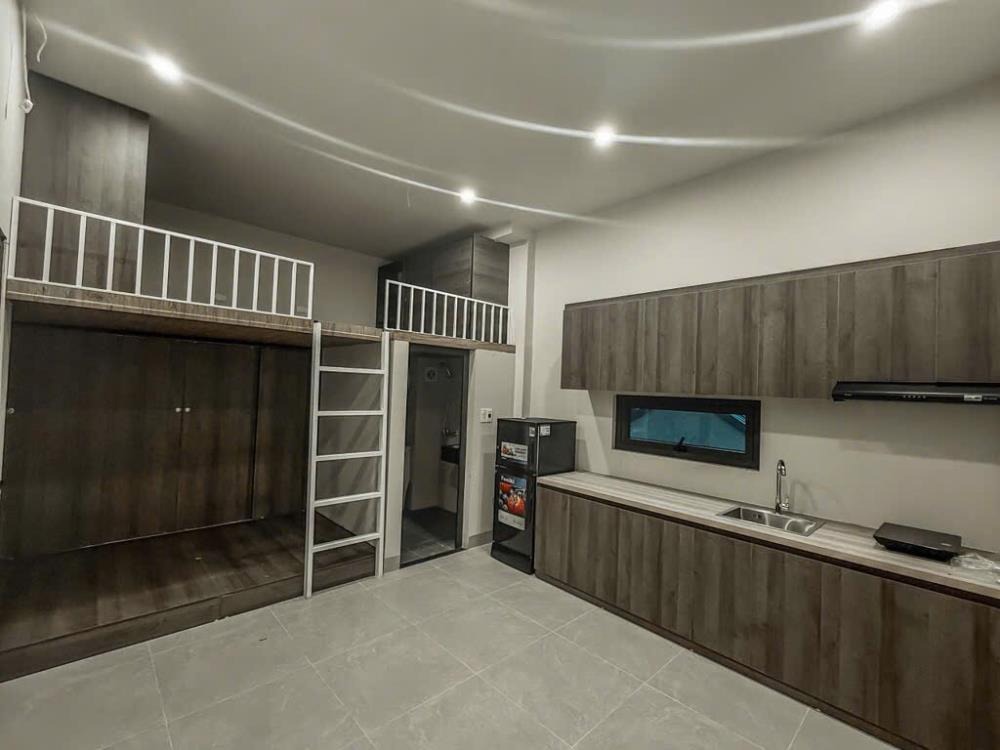 Nhà CCMN Đội Nhân 65m2 x 6 Tầng Thang Máy - 15 Phòng Khép Kín - Dòng Tiền 100Tr/Tháng