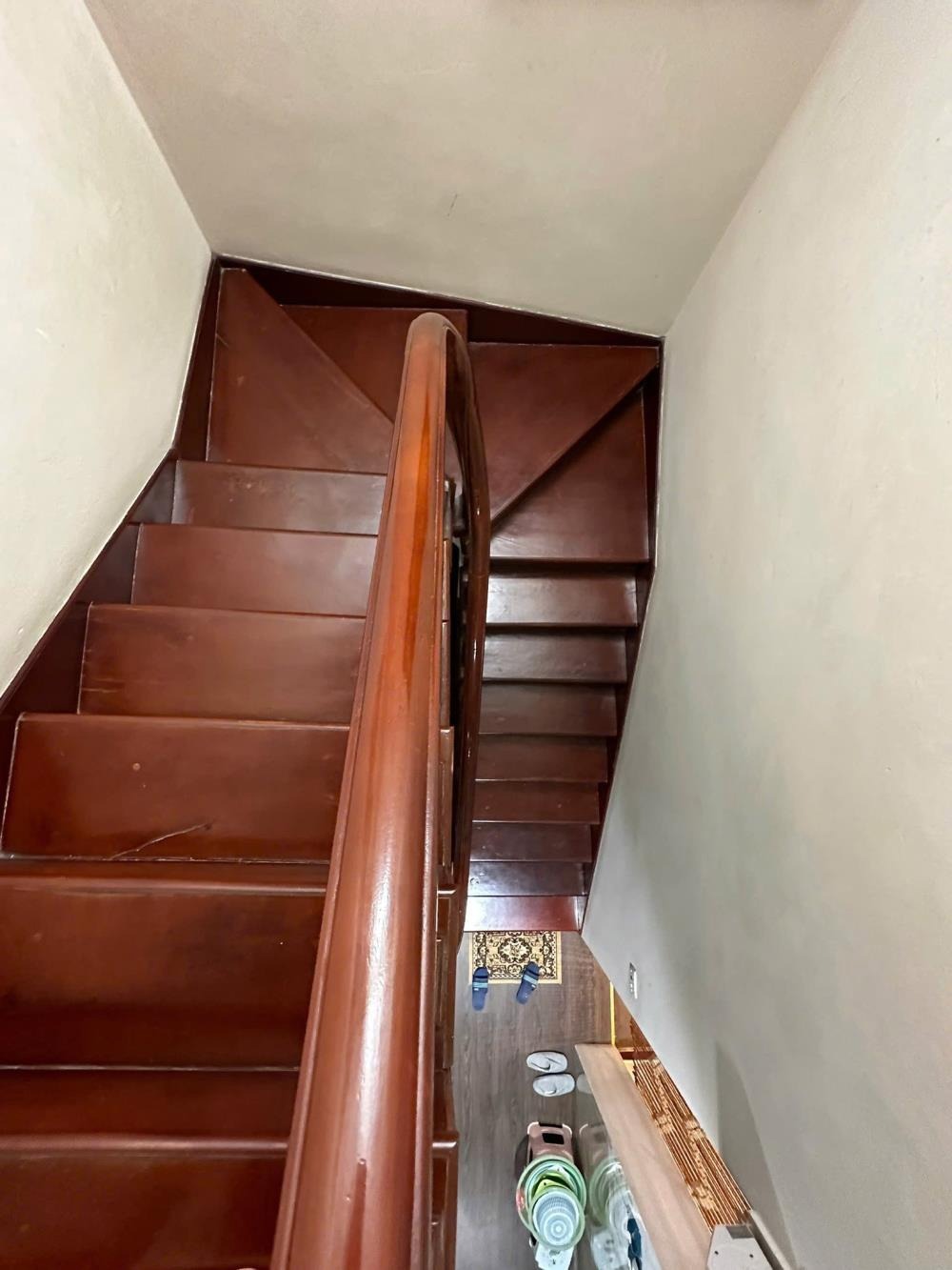 Bán Nhà Góc Võng Thị - Tây Hồ: 84m² - Mặt Tiền 8.2m - 20.9 Tỷ