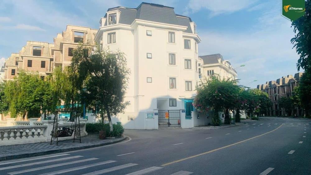 Bán Lô Góc Biệt Thự Lideco Bắc 32, 222m2, Hướng Tây Nam - Tây Bắc