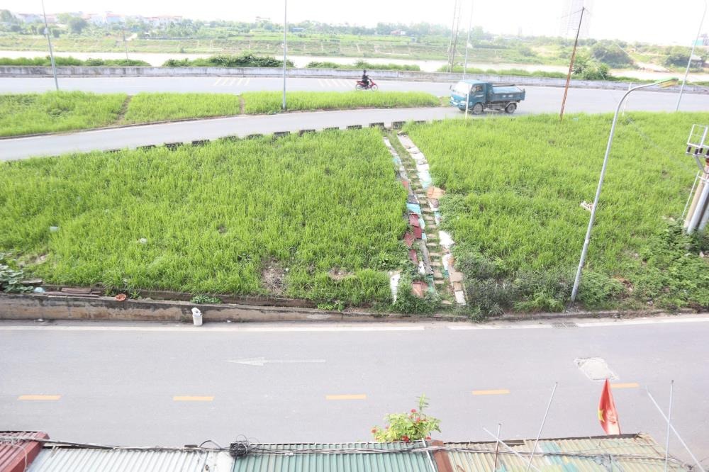 Bán nhà mặt đường Ngọc Thụy, Hà Nội - 60m2, 4 tầng, ô tô đỗ cửa