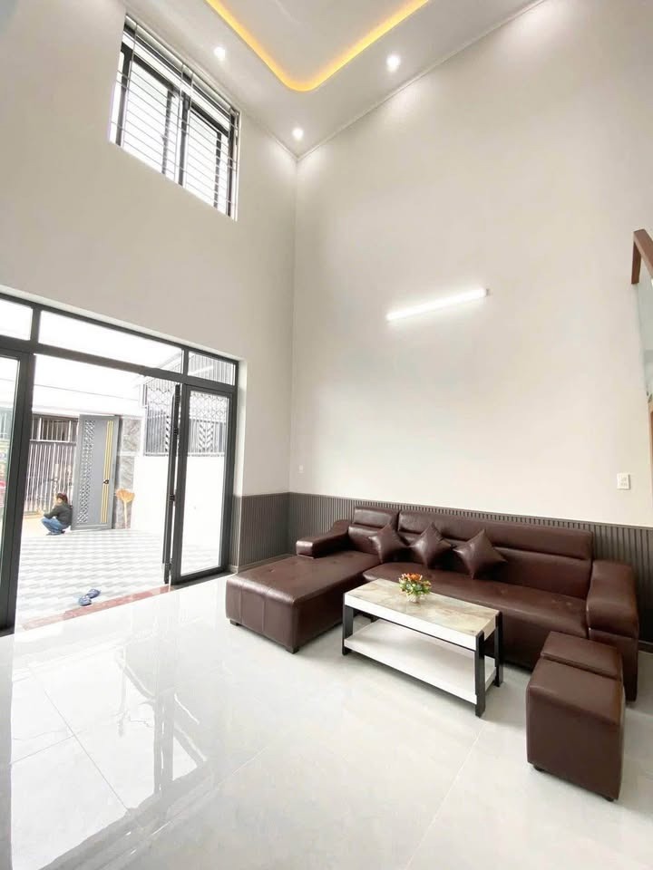 Chính chủ cần bán gấp nhà Bình Chánh 81m2, SHR, Giá 1.2 tỷ - Huỳnh Văn Trí
