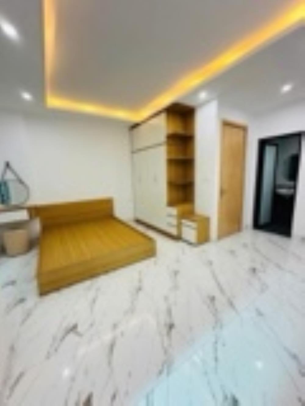 Hà Đông - Nhà phố 5 tầng mới xây - 6.75 tỷ - Vị trí đẹp - Full nội thất