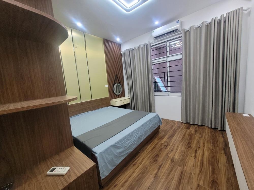 Bán nhà Kim Ngưu Trần Khắc Chân, 4 Tầng, Ô Tô Vào, Full Nội Thất