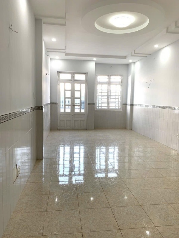 Bán nhà Tân Phú, vườn lai, 3 tầng, 80m2 - Giá 8.8 tỷ