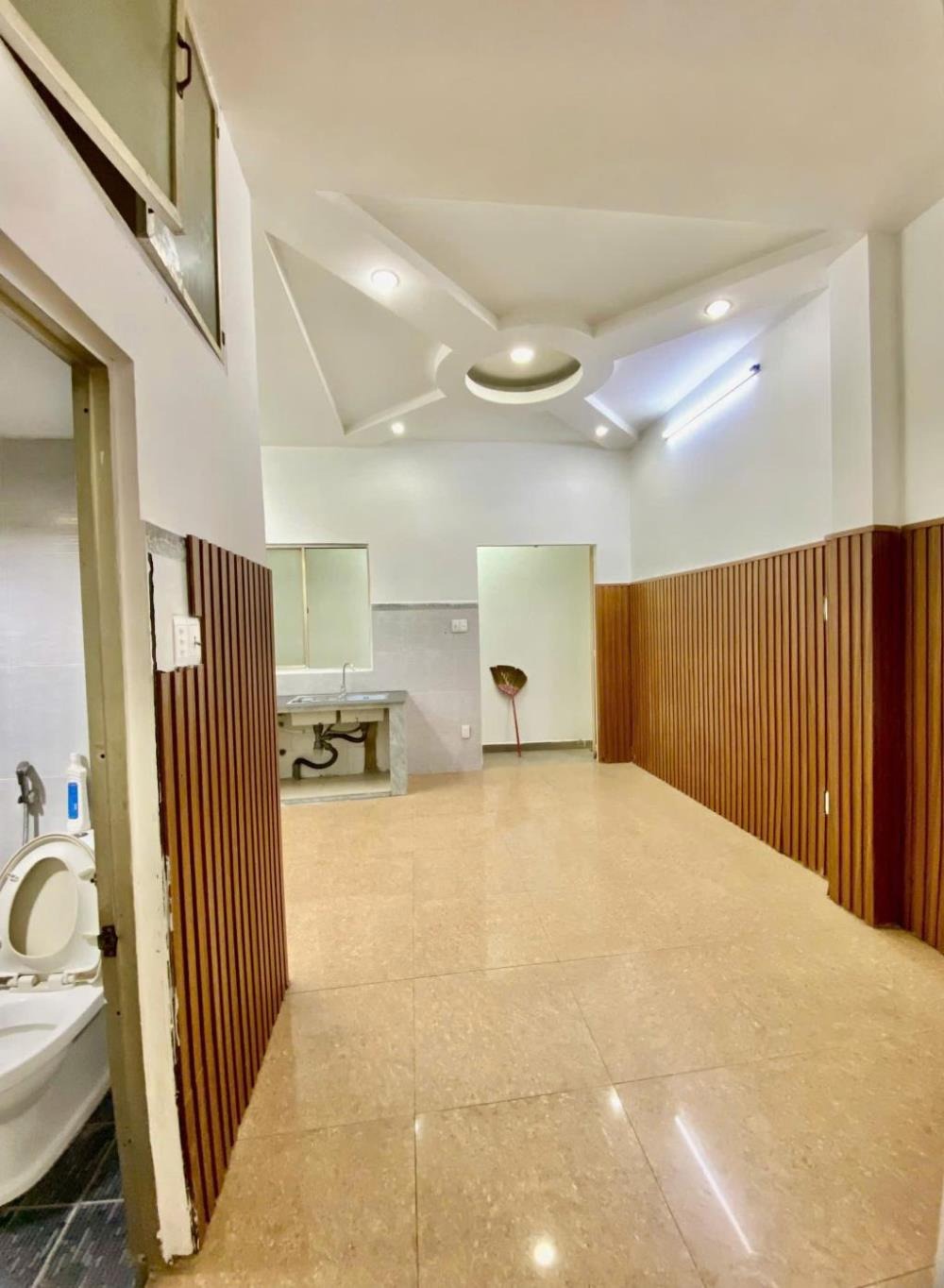 Bán Gấp Nhà 3 Tầng 75m2 Tân Bình - Xe Tải Tránh - Giá Từ 7 Tỷ