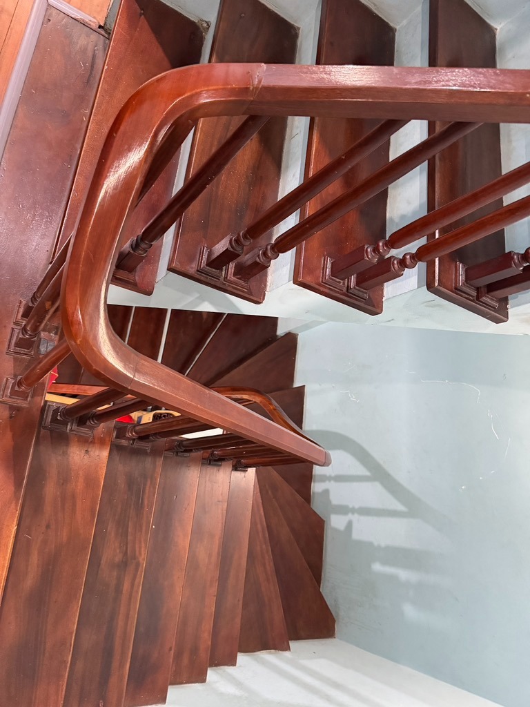 Bán Căn 5 Tầng Trung Tâm Cầu Diễn: 40m2, Ngõ Rộng, Ô Tô Vào Nhà