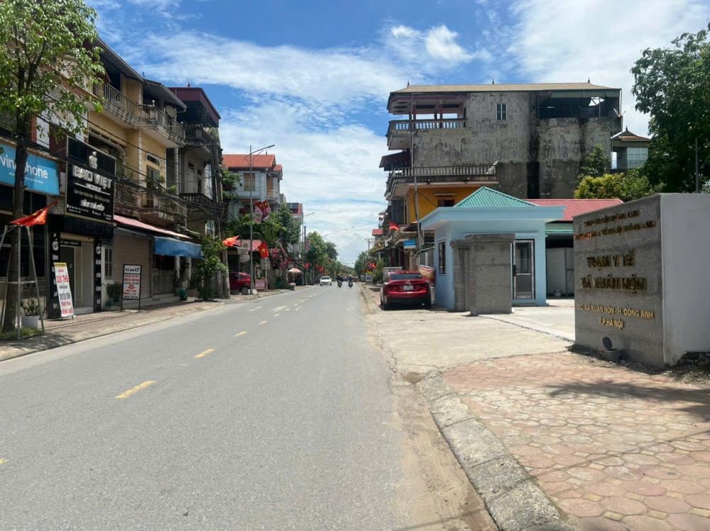 Bán nhà 3 tầng gần chợ Kim Xuân Nộn: 45m², ô tô đỗ cửa, giá tốt