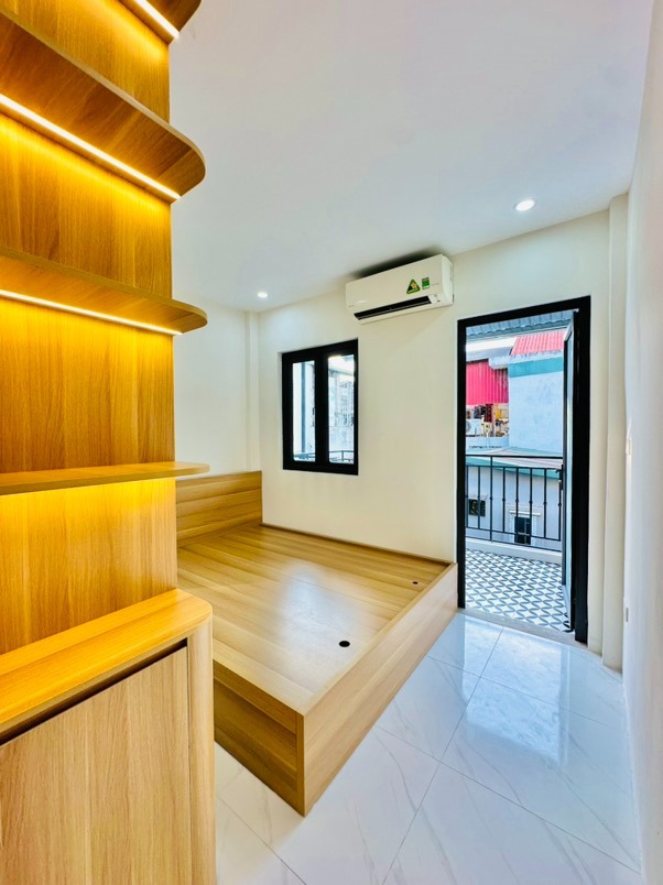 Bán Căn Hộ Tập Thể Ngõ 33 Nguyễn An Ninh - Giá 3.25 Tỷ