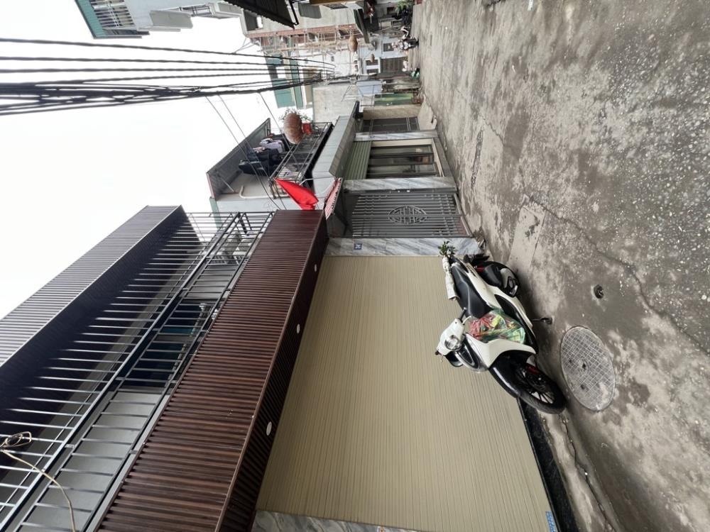Bán nhà Đông Thiên giá 2.95 tỷ - 31m², 2 tầng, Mặt tiền 5m, Oto đỗ cửa