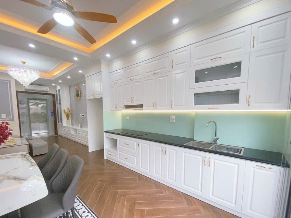 Bán Căn Phân Lô Kinh Doanh La Khê - Hà Đông: 55m2, 7 Tầng, Thang Máy, Ô Tô Tránh