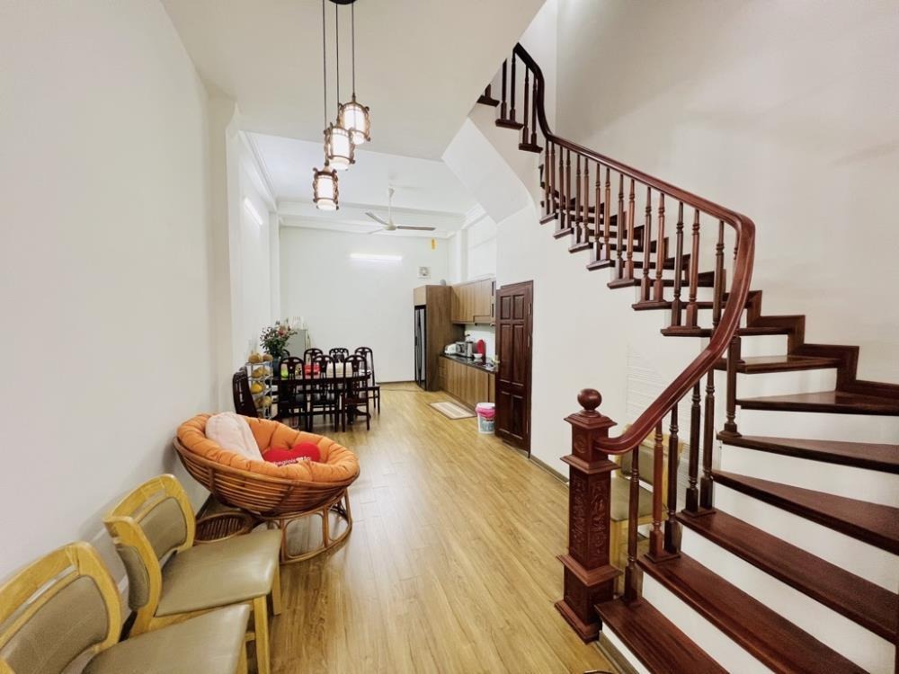 Bán nhà 68m2 Mỗ Lao, Hà Đông: Ngõ rộng, gần ô tô, 3 phút Hồ Mát Lạnh - 13.8 tỷ