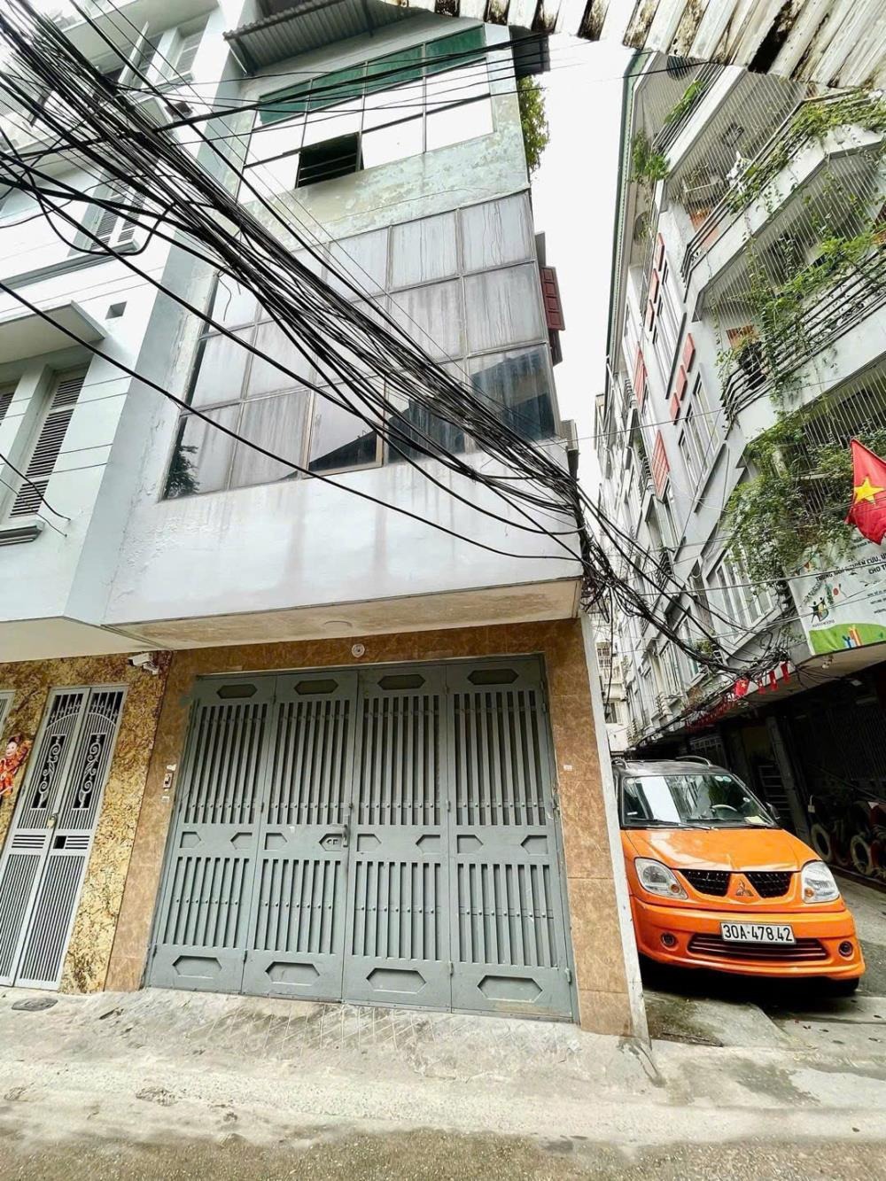 Bán Nhà Lô Góc Ô Tô Tránh - Thái Thịnh - Đống Đa - 45m² - 14.65 Tỷ
