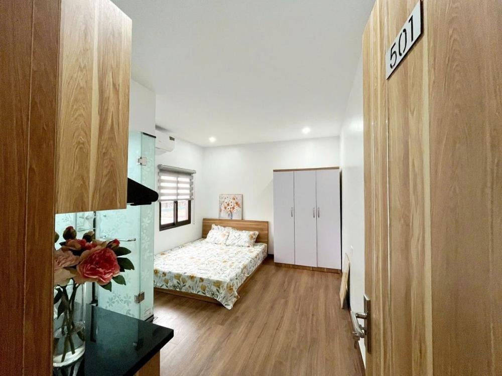 Bán Gấp Nhà Phố Minh Khai: 36m2, 5 Tầng, 7.xx Tỷ - Full Đồ, Dòng Tiền Tốt