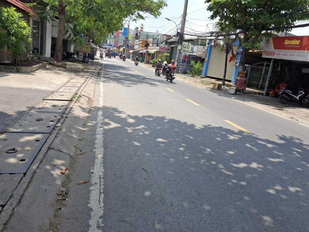 Nhà mới 4 tầng lô góc Tô Ngọc Vân, Q12 - 57m2, Giá 6.x tỷ