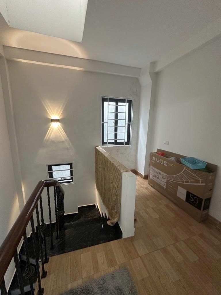 Bán nhà phố Kim Giang - Thanh Xuân: 5 tầng, 33m², 7.7 tỷ