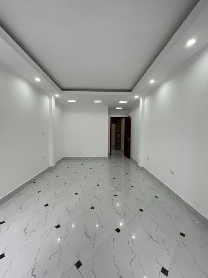 Bán Nhà Trương Định - 15m Mặt Ngõ Ô Tô - Giá Chỉ 3.x Tỷ