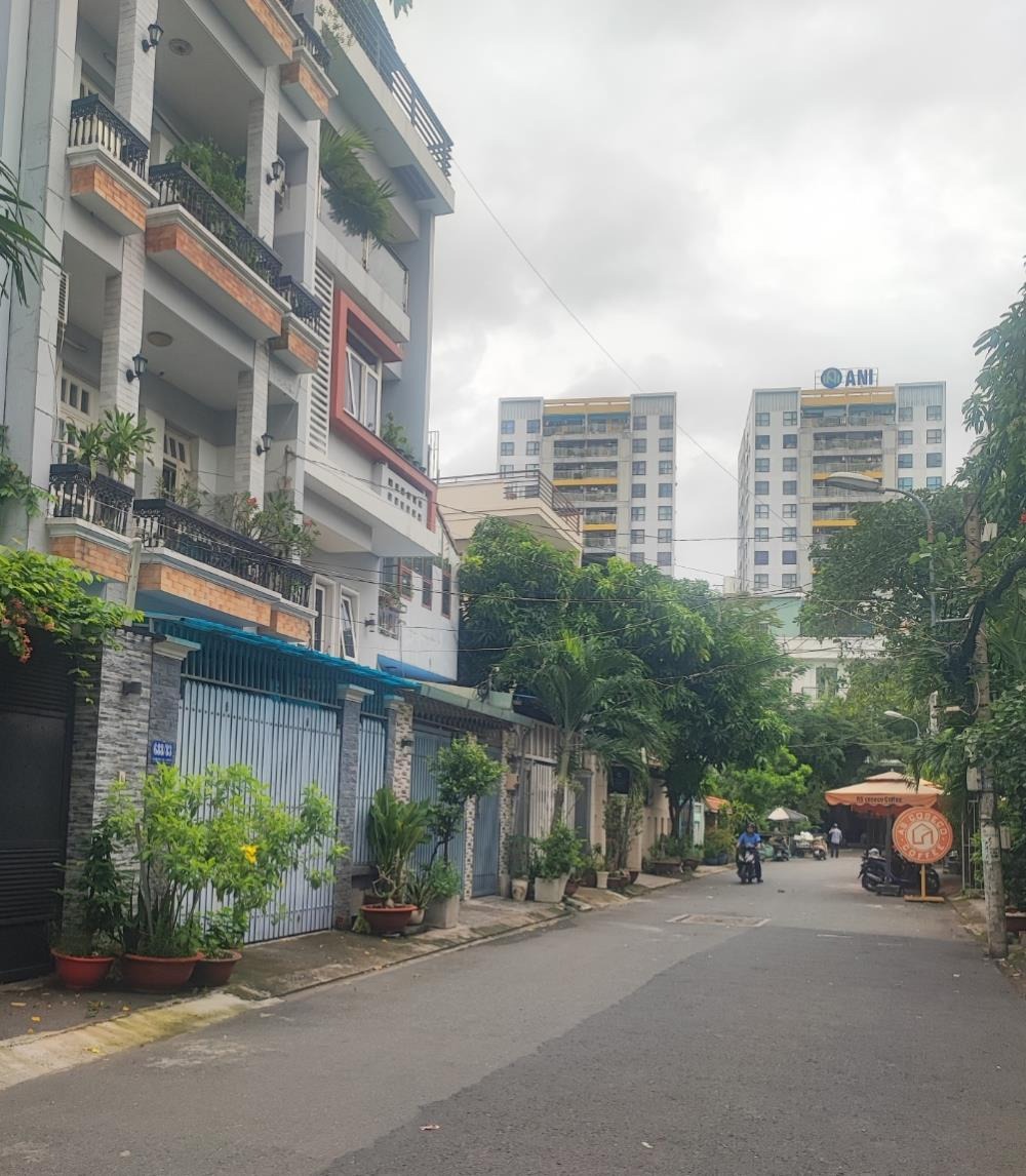 Biệt Thự Cao Cấp 209m2 Trung Tâm - Giá 24 Tỷ
