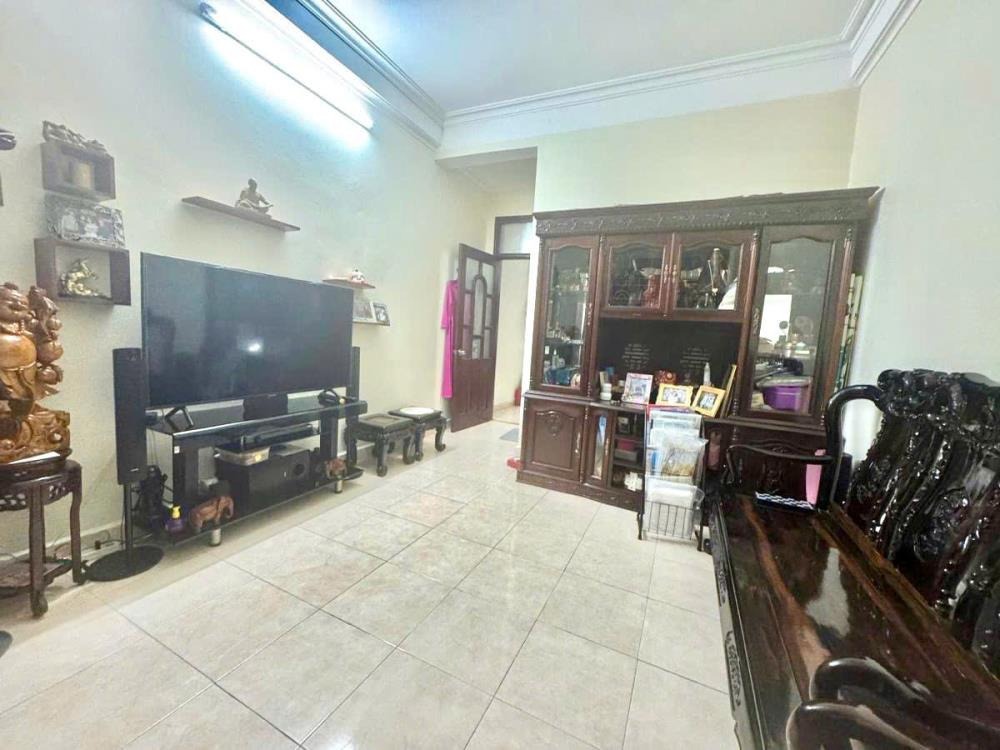 Nhà phố Nguyễn Chí Thanh, Đống Đa: 50m2, 5 tầng, Mặt tiền 4m, Giá 18 tỷ