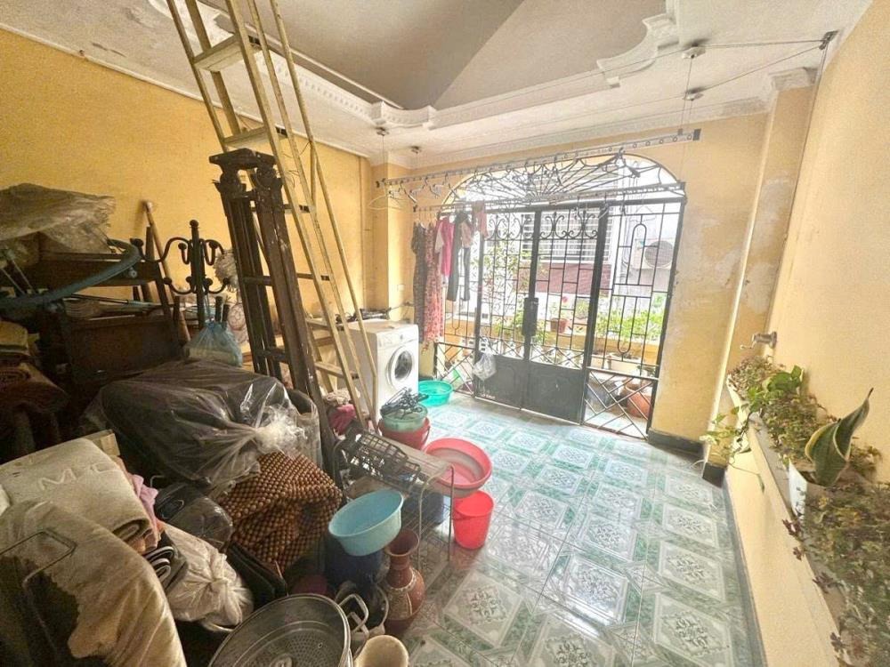 Nhà phố Nguyễn Chí Thanh, Đống Đa: 50m2, 5 tầng, Mặt tiền 4m, Giá 18 tỷ