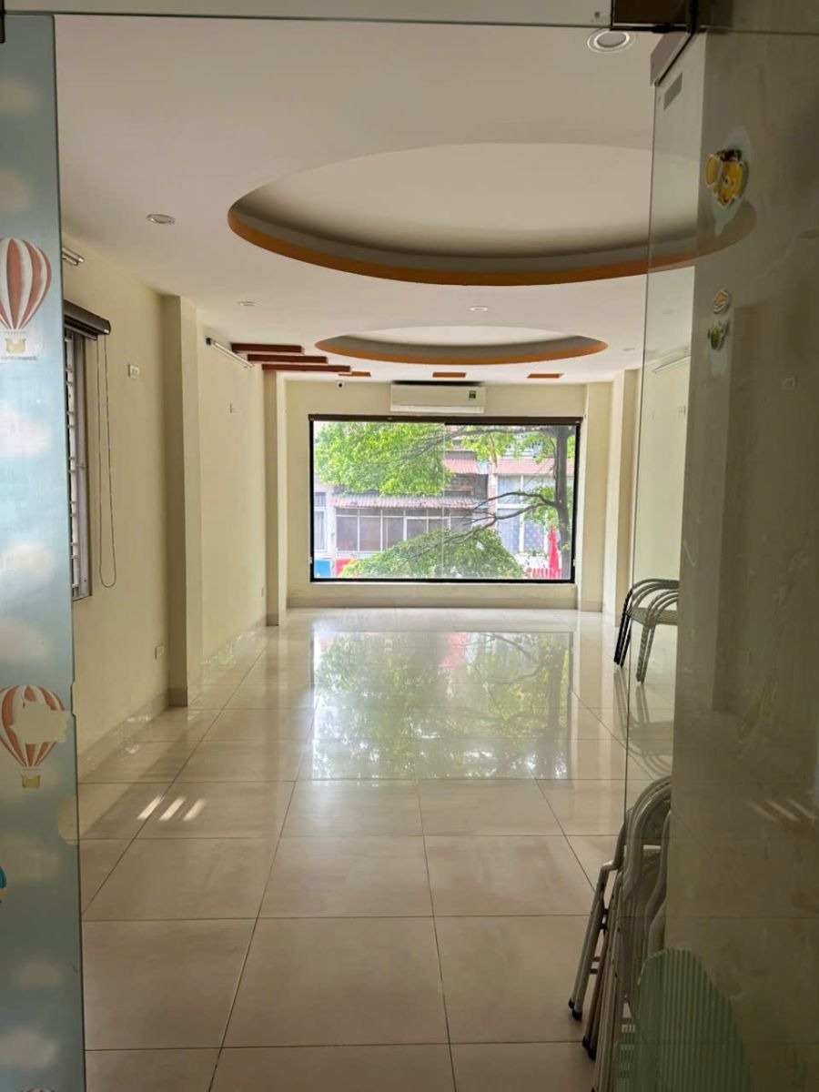 Cho Thuê Mặt Phố Khâm Thiên - 69m2/Sàn - Giá 40 Triệu/Tháng