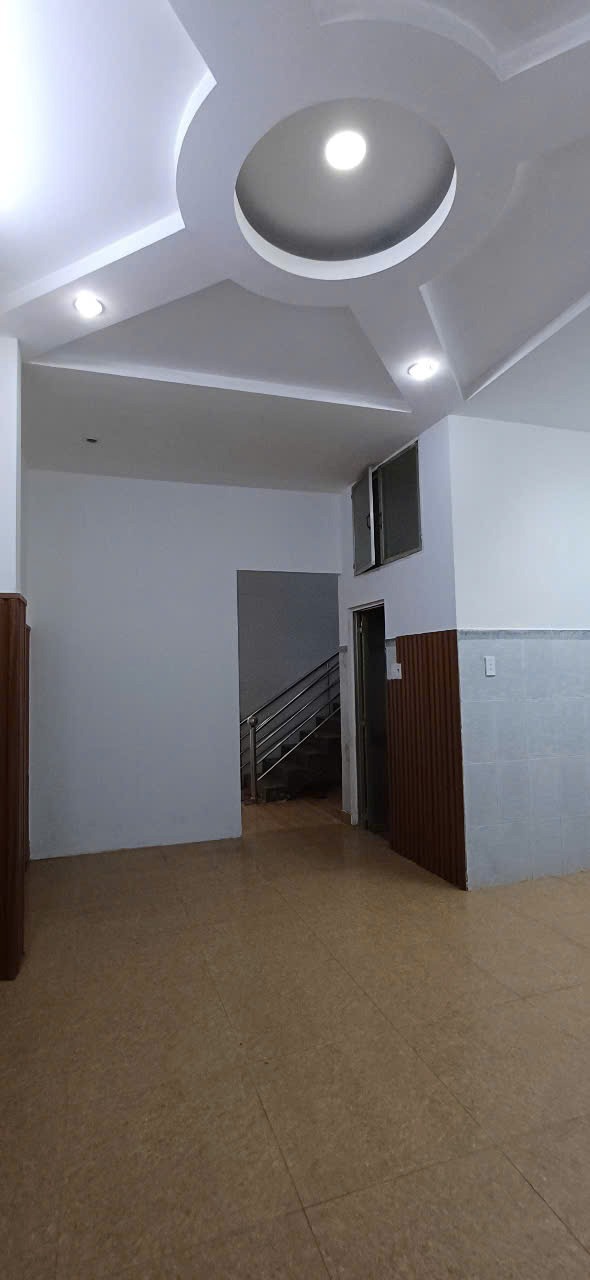 Mặt tiền kinh doanh Tân Bình - 7.9 tỷ - 75m2 - Xe tải tránh