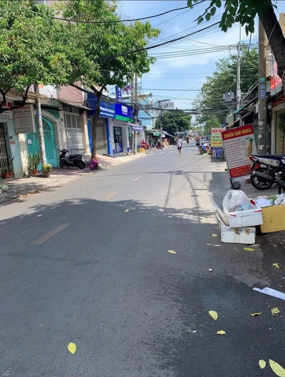Nhà Bán Giá Rẻ Chợ Tân Mỹ Quận 7: Vị trí đắc địa, kinh doanh sổi nổi