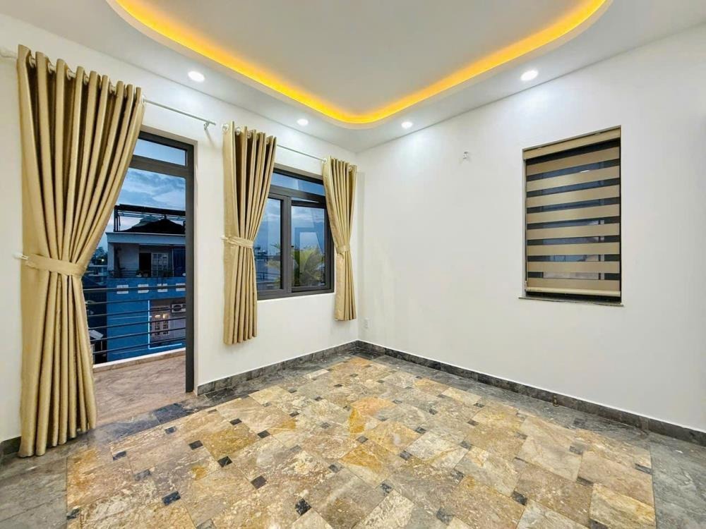 Căn Góc 4 Tầng, Hẻm Xe Tải Gò Vấp - 64m2, 6 Phòng Ngủ - Giá 8.38 Tỷ