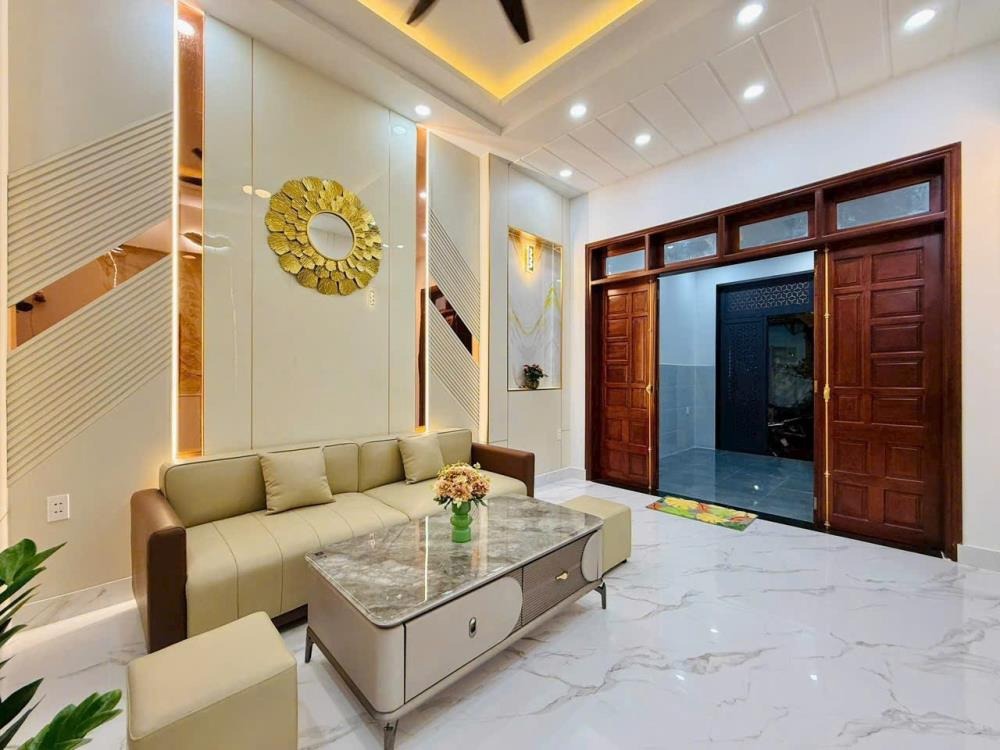 Căn Góc 4 Tầng, Hẻm Xe Tải Gò Vấp - 64m2, 6 Phòng Ngủ - Giá 8.38 Tỷ