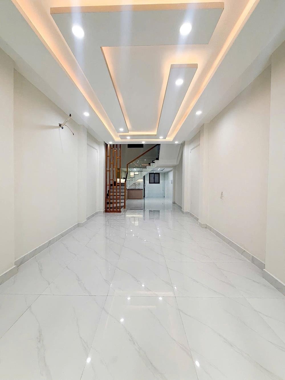 Nhà Mới 5 Tầng, 5PN, Bình Thạnh - Vị Trí Đắc Địa, Gần Đại Học