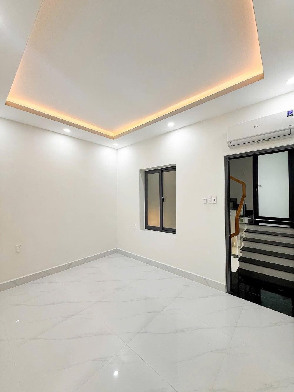 Nhà Mới 5 Tầng, 5PN, Bình Thạnh - Vị Trí Đắc Địa, Gần Đại Học