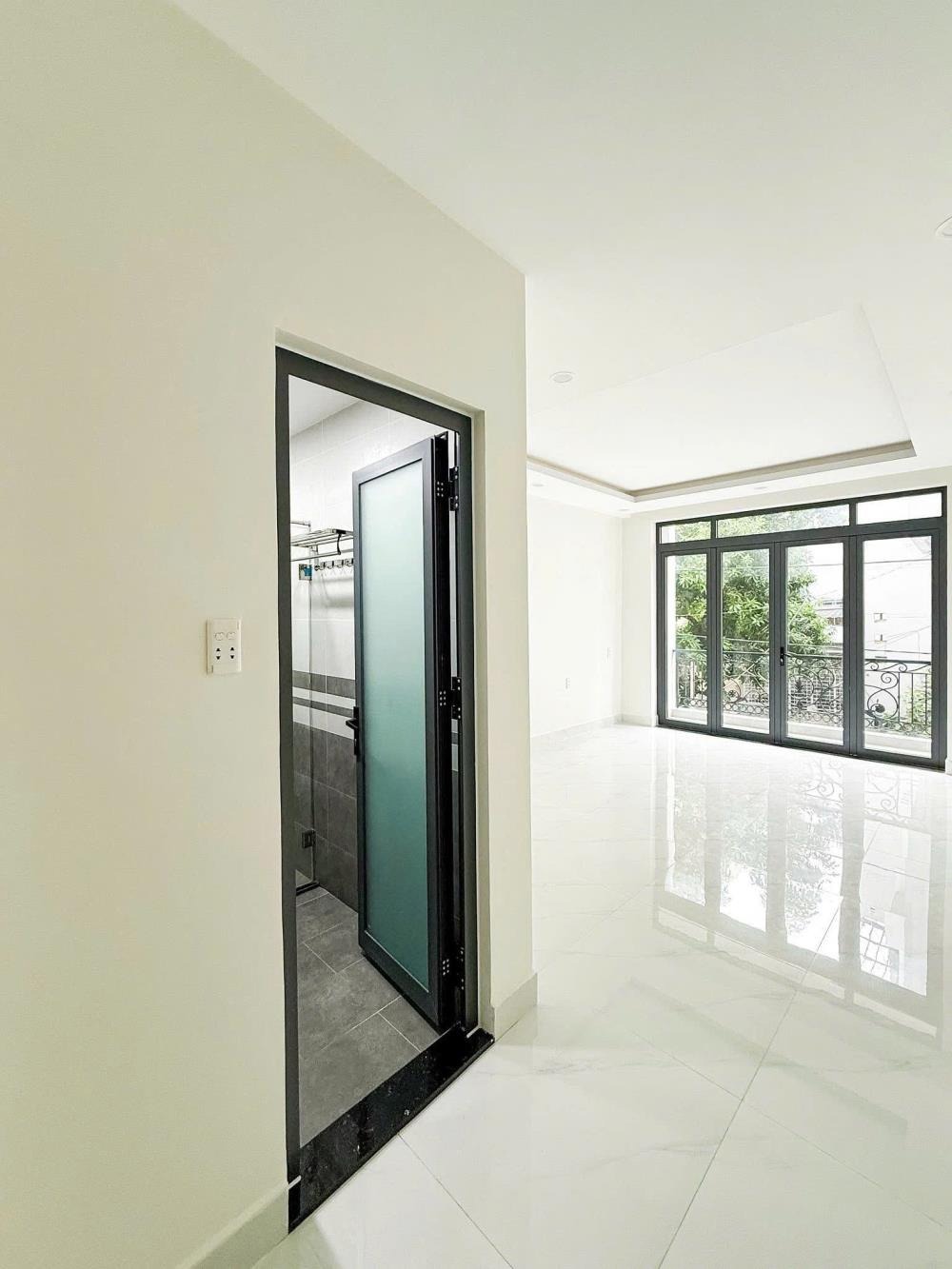Nhà Mới 5 Tầng, 5PN, Bình Thạnh - Vị Trí Đắc Địa, Gần Đại Học