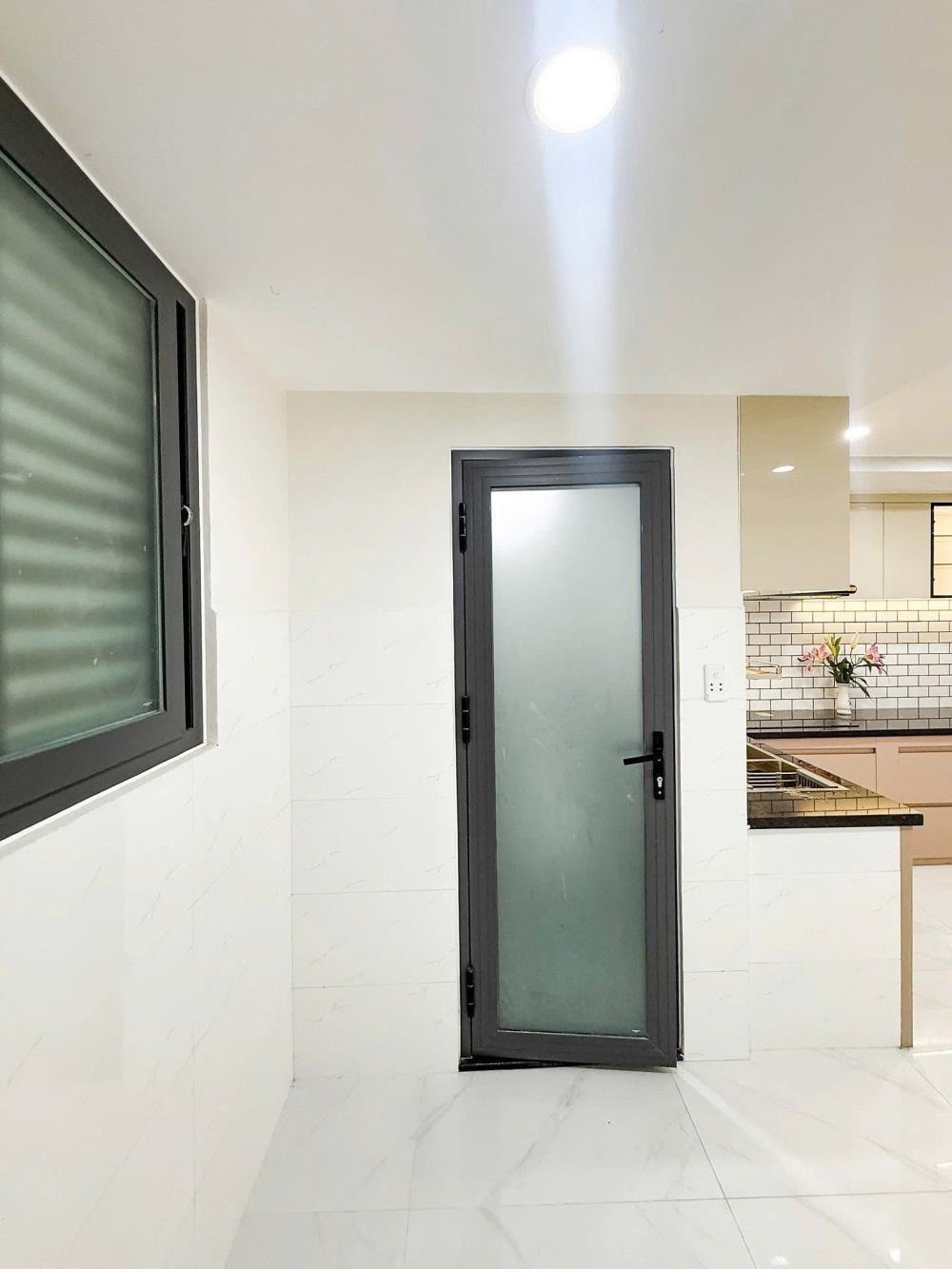 Nhà Mới 5 Tầng, 5PN, Bình Thạnh - Vị Trí Đắc Địa, Gần Đại Học