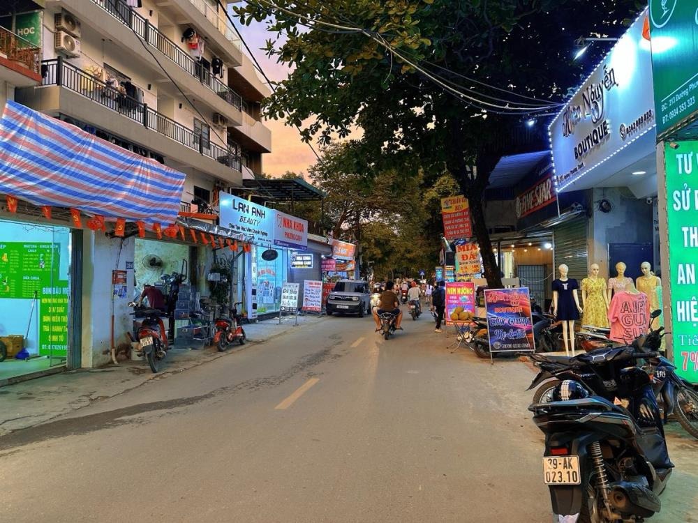 Bán nhà mặt phố Phương Canh 84m² 7 tầng thang máy - 25.5 tỷ