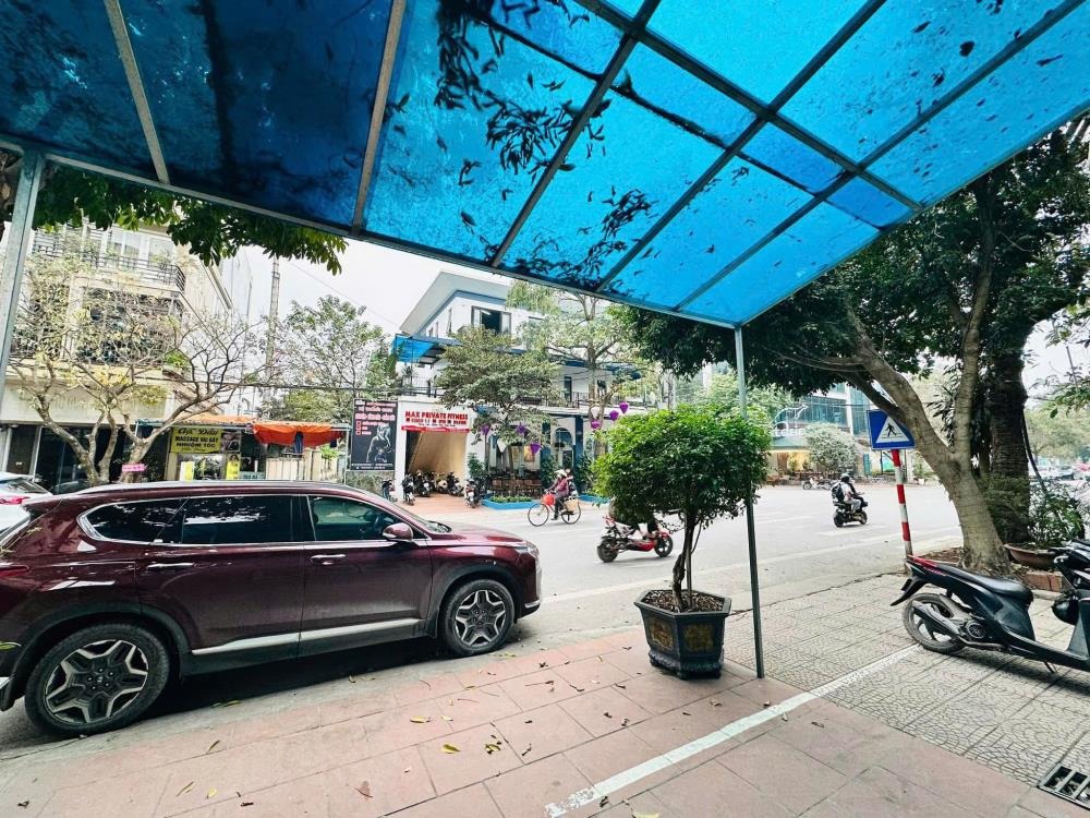 Chính chủ bán nhà liền kề, lô góc, Phú Hà - TX Sơn Tây - Vị trí đẹp, Giá 11.5 tỷ