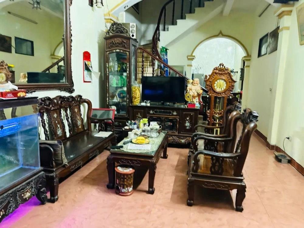 Thanh Đàm - Hoàng Mai: Nhà 3 Tầng Góc, Kinh Doanh Đắt, Ô Tô Vào Nhà