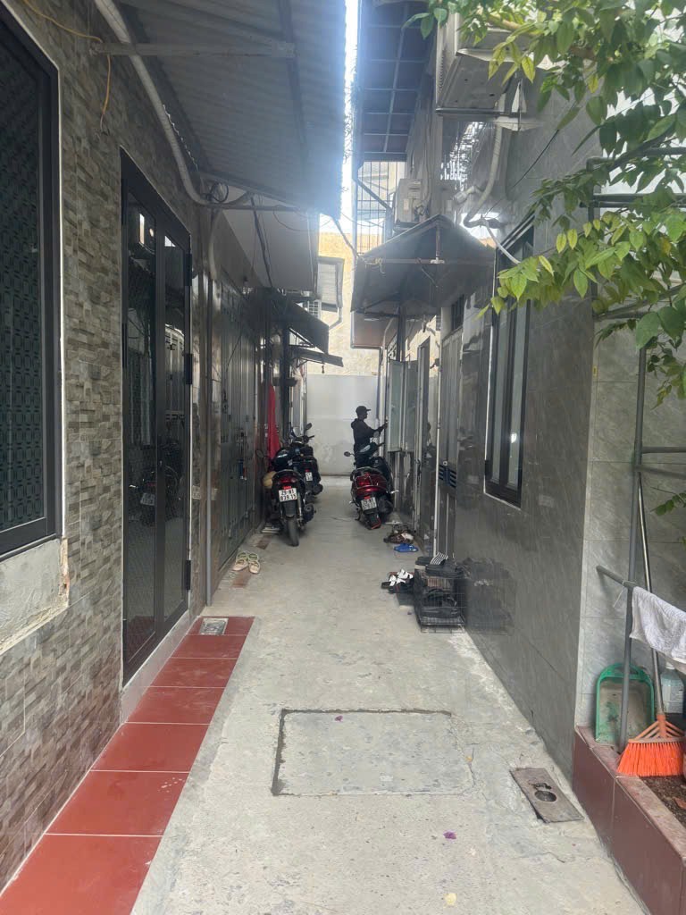 Bán nhà phố Định Công - Hoàng Mai 45m2, MT 5 tỷ, Giá chỉ 3.25 tỷ