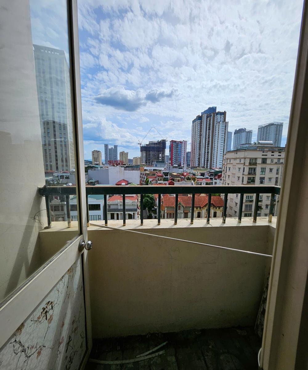 Bán Căn Hộ F4 Yên Hòa 85m² - 2PN, View Phố - Giá 6.3 Tỷ