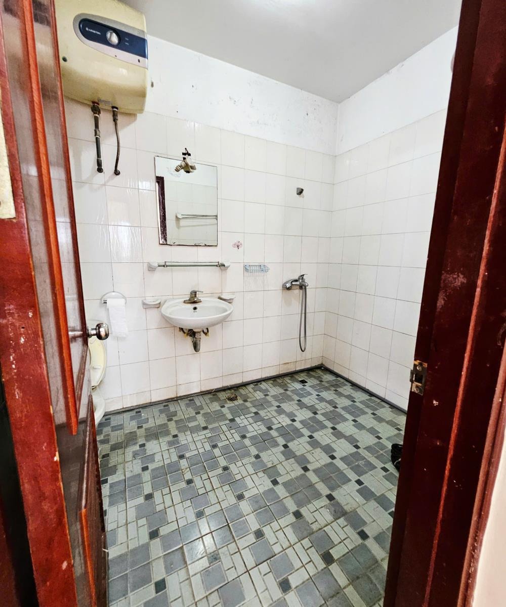 Bán Căn Hộ F4 Yên Hòa 85m² - 2PN, View Phố - Giá 6.3 Tỷ