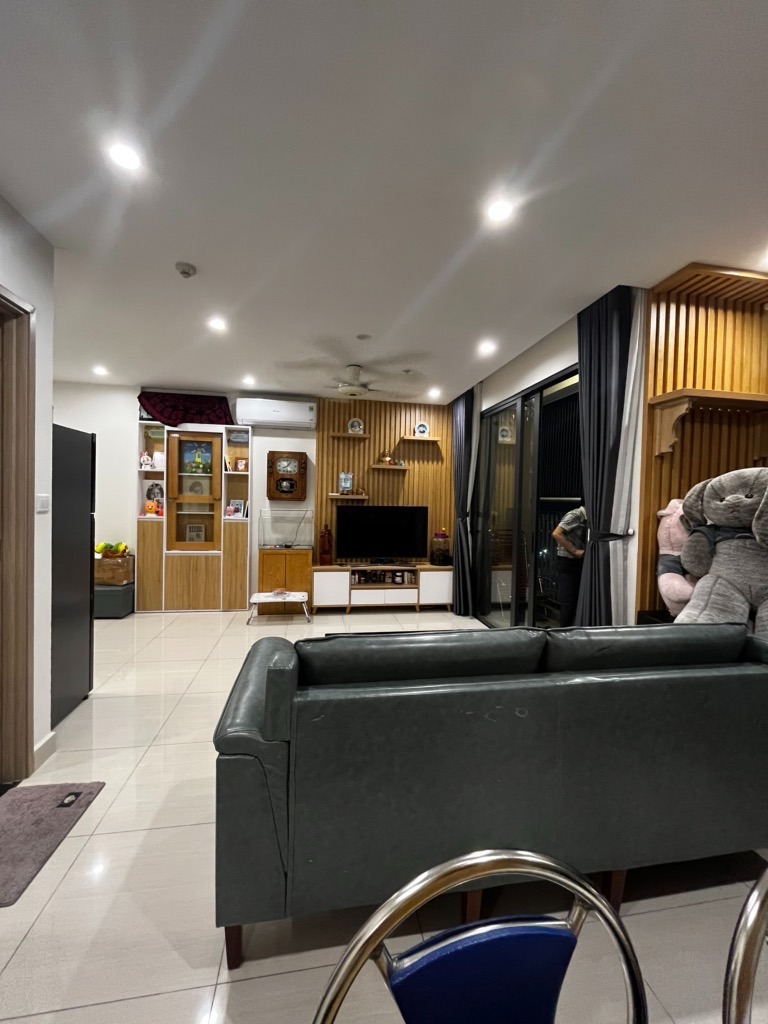 Vinhomes Smart City 2PN - Full Nội Thất - 63.5m2 - Giá 4.95 Tỷ