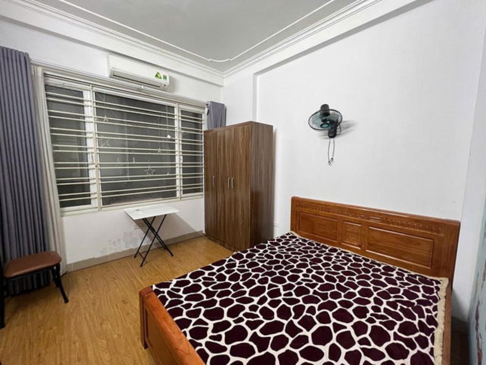 Bán nhà Dịch Vọng Hậu 36m2, 5 Tầng, Trung Tâm Quận Cầu Giấy