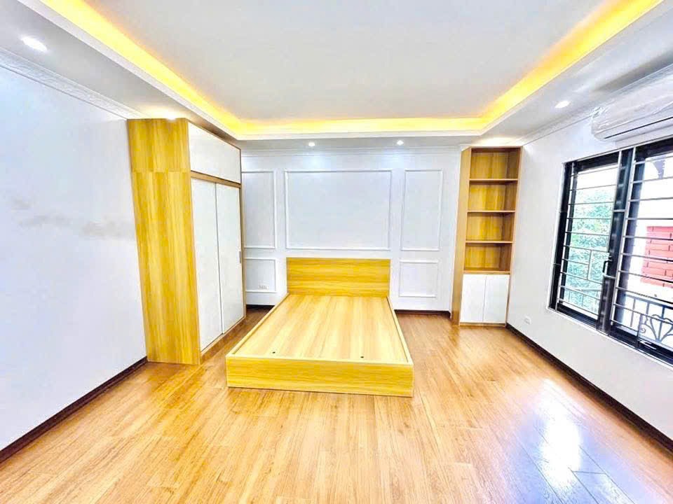 Nhà đẹp - Mặt tiền rộng - Ngõ thoáng - Nội thất đầy đủ - Vị trí đắc địa - 6.25 tỷ