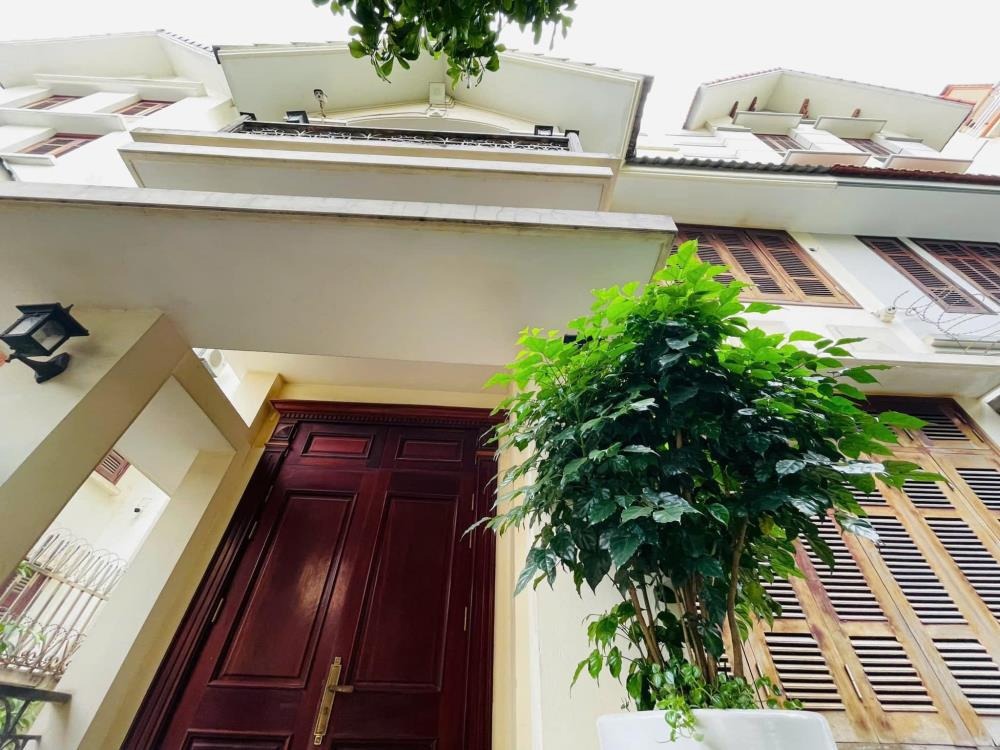 Bán Biệt Thự Song Lập Trung Văn: 180m2, 5 Tầng, Giá 48.5 Tỷ