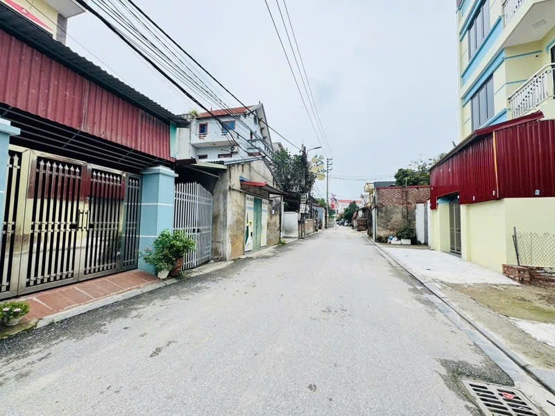 Lô đất trục chính kinh doanh ô tô - Gần Sân Vận Động Qatar - Đông Anh, Hà Nội