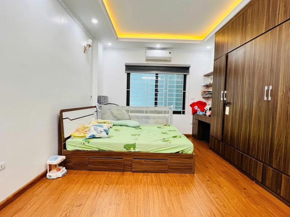 Bán nhà Phạm Văn Đồng 31m x 5 Tầng - Full Nội Thất Cao Cấp