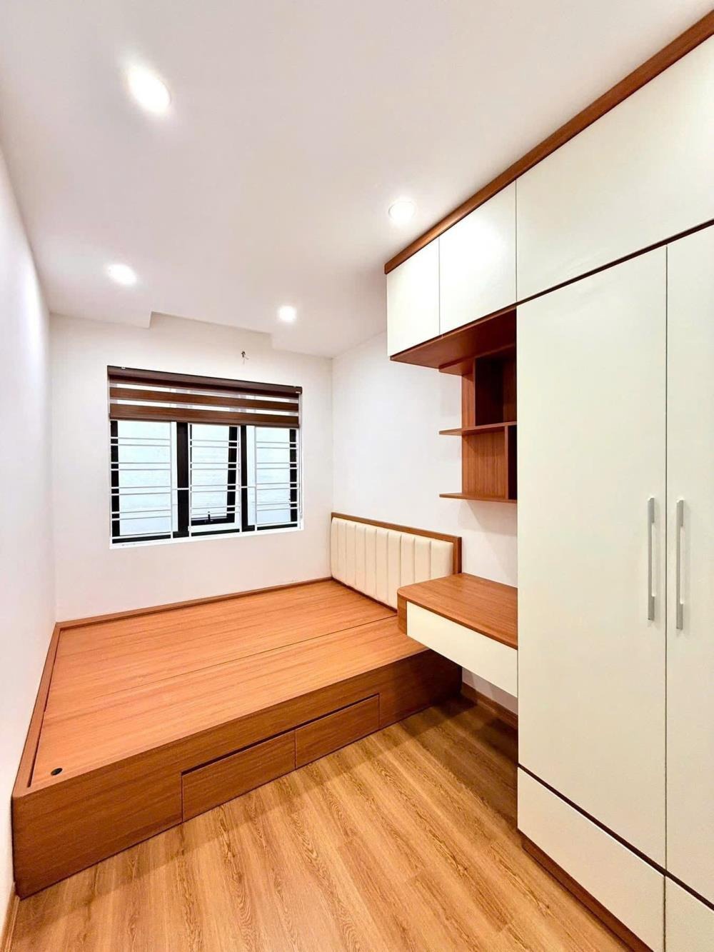 Bán Gấp Biệt Thự Hoàng Mai - 62m² - Mặt Tiền Rộng - 13.8 Tỷ