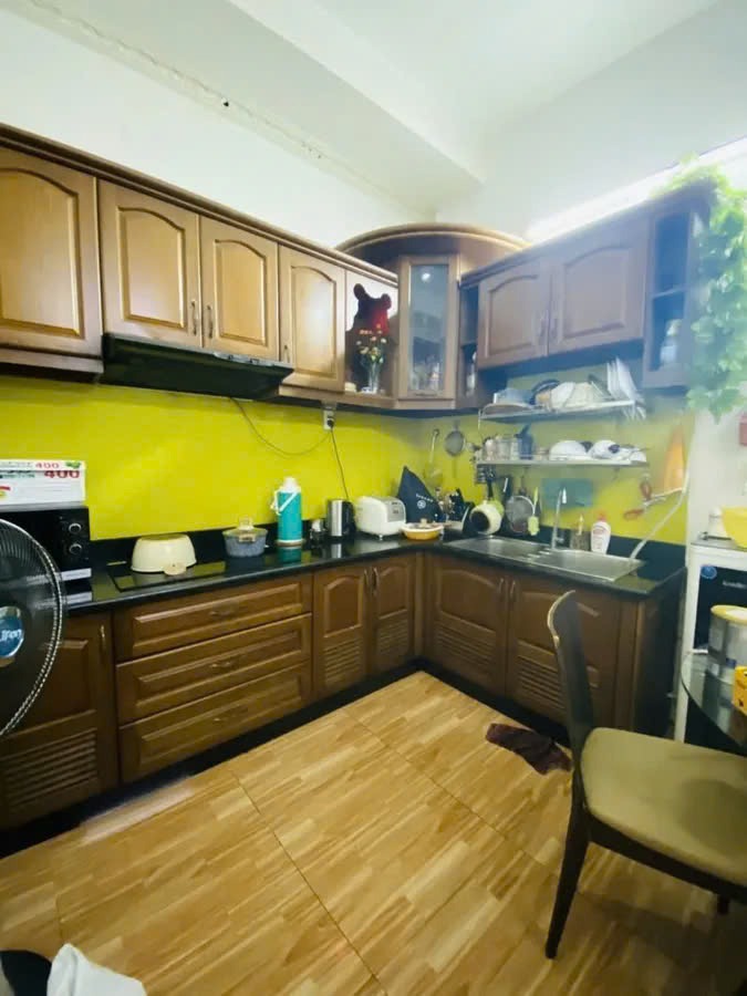 Nhà Mặt Tiền Trần Văn Cẩn, Giá 7.5 Tỷ - Vị Trí Đắc Địa, KD Tốt