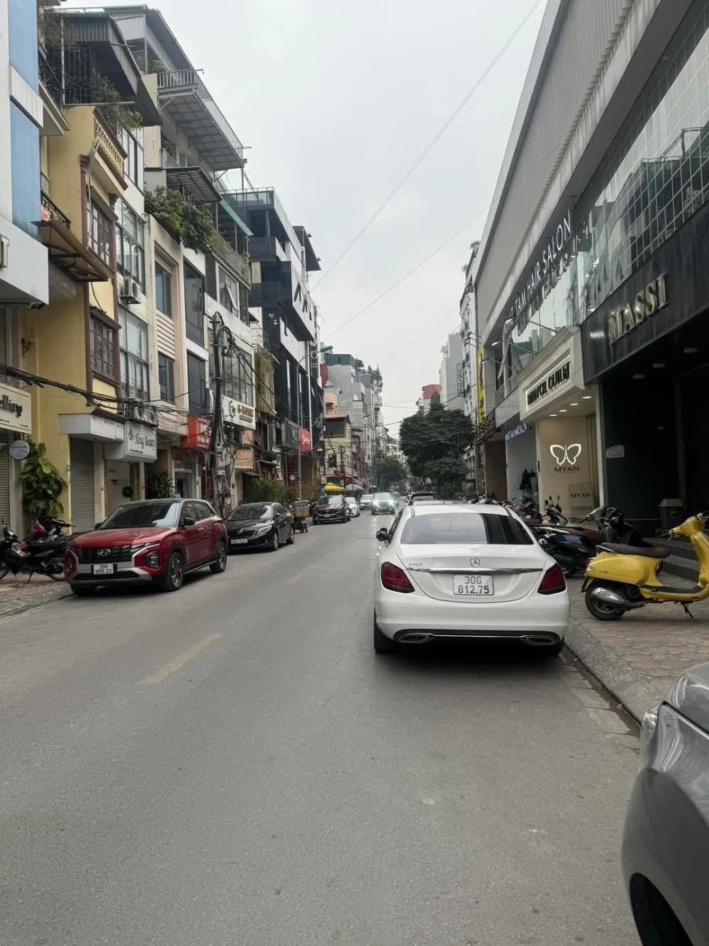 Bán nhà mặt phố Nguyễn Hy Quang - 115m2, 4 Tầng, KD/VP, Sổ Đỏ - 65 tỷ