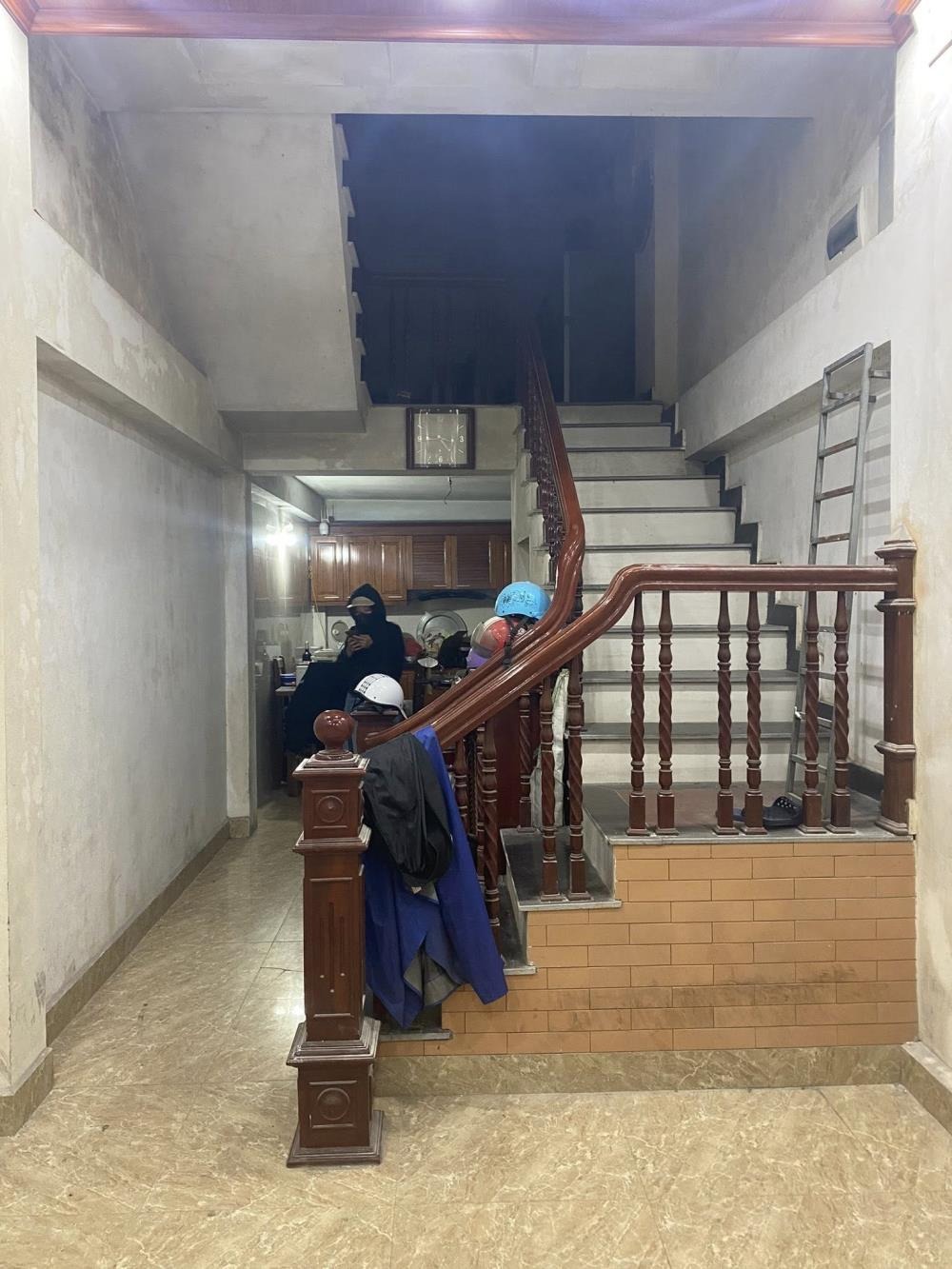 Thụy Phương: Nhà 4 Tầng, 37m², Ô Tô Đỗ Cửa, Giá 6.5 Tỷ