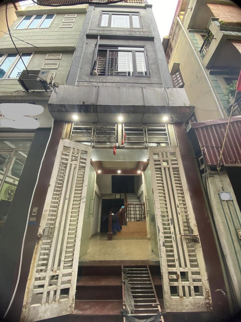 Thụy Phương: Nhà 4 Tầng, 37m², Ô Tô Đỗ Cửa, Giá 6.5 Tỷ