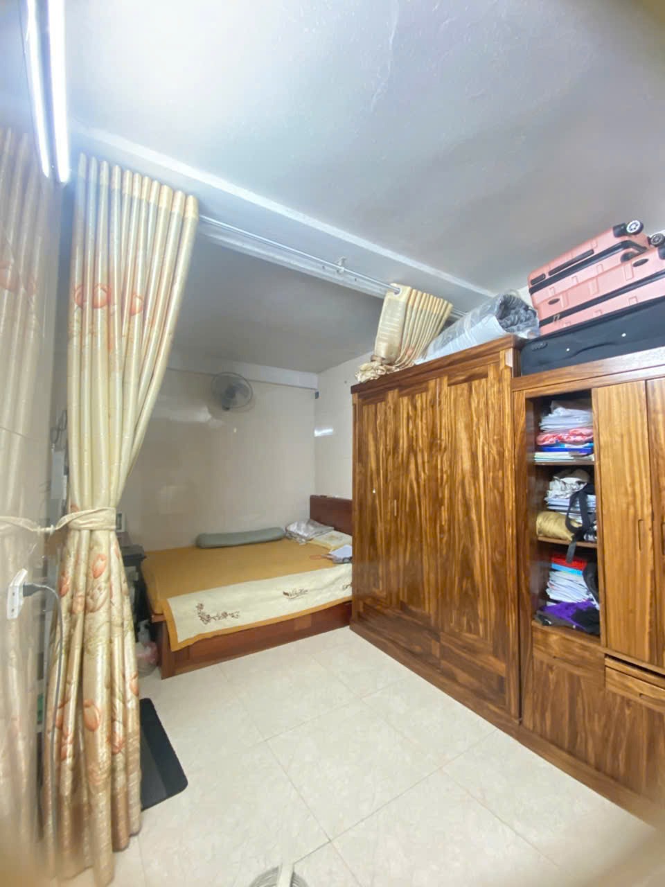 Nhà đẹp Hoàn Kiếm - 15m ra Phố Vọng Hà - 2.7 tỷ